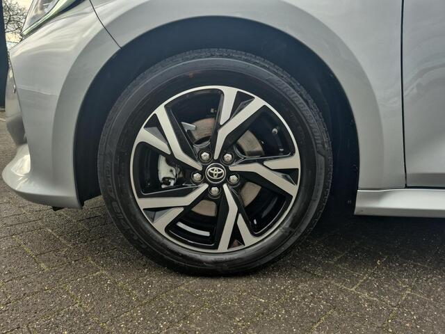 Toyota YARIS 1.5 Hybrid 115 Dynamic | Navigatie | Apple CarPlay/Android auto | Achteruitrijcamera | Comfort Pack