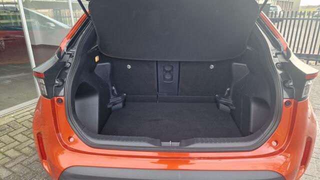 Toyota YARIS Cross 1.5 Hybrid Explore, Stoelverwarming, NL Auto