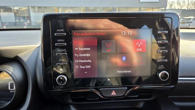 Toyota YARIS 1.5 Hybrid Dynamic