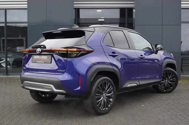 Toyota YARIS 1.5 Hybrid Adventure / Camera /Elektr. A-Klep/ Head-up/ JBL /Navi/18 Inch LM