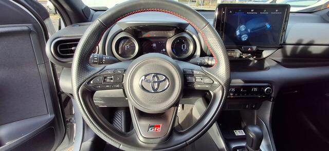 Toyota YARIS 1.5 Hybride GR Sport NLauto | All-in