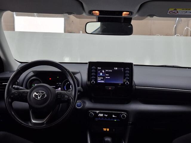 Toyota YARIS 1.5 Hybrid Dynamic LMV | ECC | CRUISE | CAMERA