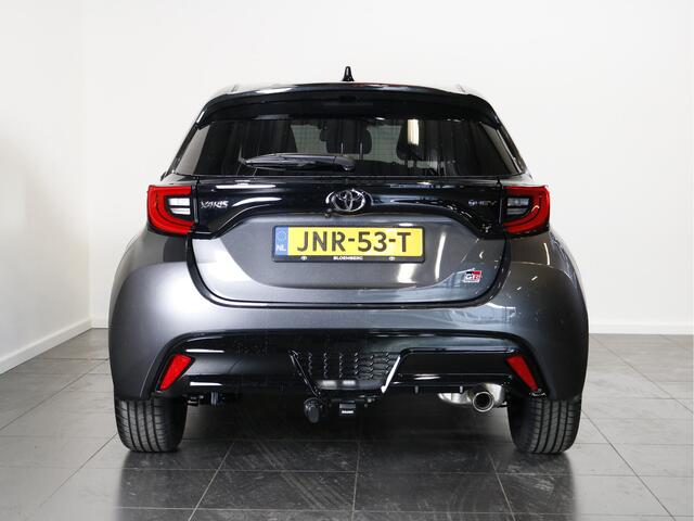 Toyota YARIS 1.5 Hybrid 130 GR Sport Apple Carplay | 130 pk | Toyota Safety Sense |