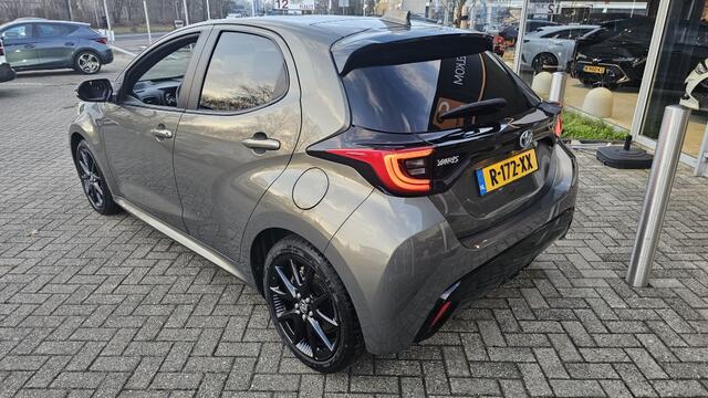 Toyota YARIS 1.5 Hybride Executive NLauto | All-in | zomer / winter | Dealero