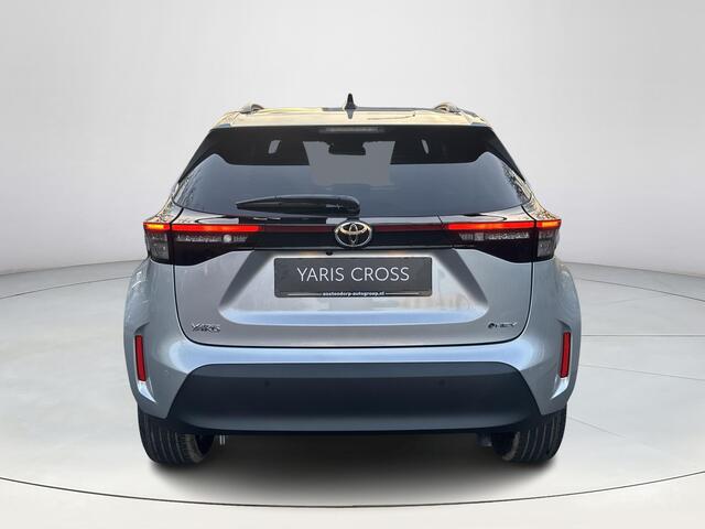 Toyota YARIS Cross 1.5 Hybrid 130 Dynamic Comfort Pack | 06-10141018 Voor meer informatie