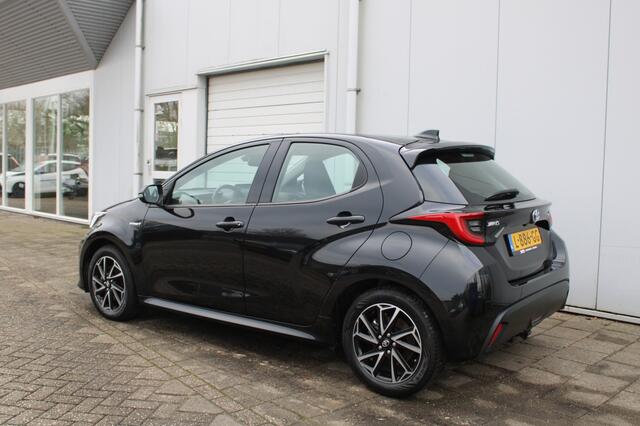Toyota YARIS 1.5 Hybride Dynamic + Trekhaak
