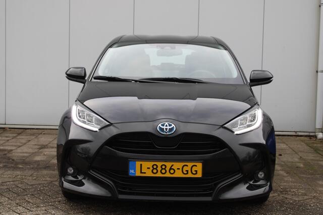 Toyota YARIS 1.5 Hybride Dynamic + Trekhaak