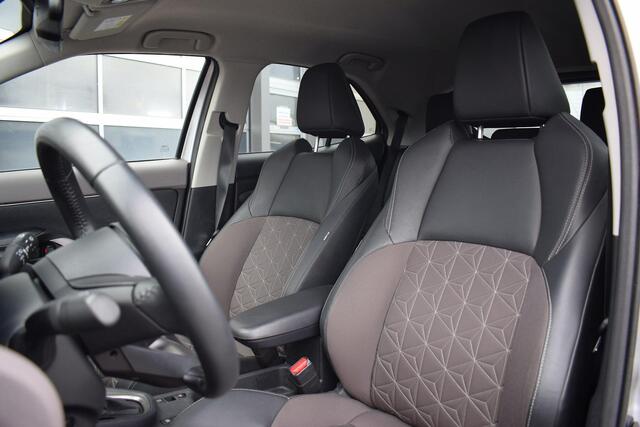 Toyota YARIS Cross 1.5 Hybrid Executive | Two Tone | Apple CarPlay | Half Leer | Stoelverwarming