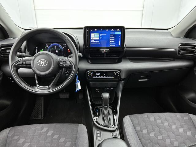 Toyota YARIS 1.5 Hybrid 115 First Edition