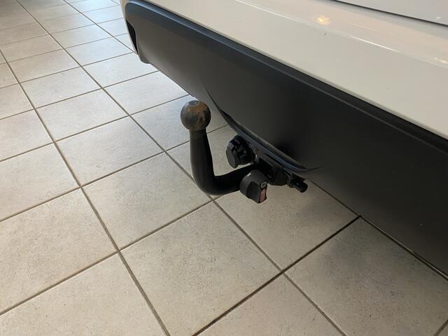 Toyota YARIS 1.5 Hybrid Active | Trekhaak