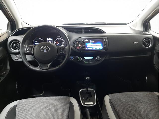 Toyota YARIS 1.5 Hybrid Y20 | Panodak | Navigatie | Camera | LM Velgen |