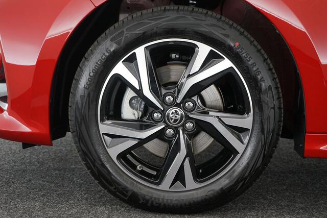 Toyota YARIS 1.5 Hybrid 115 First Edition