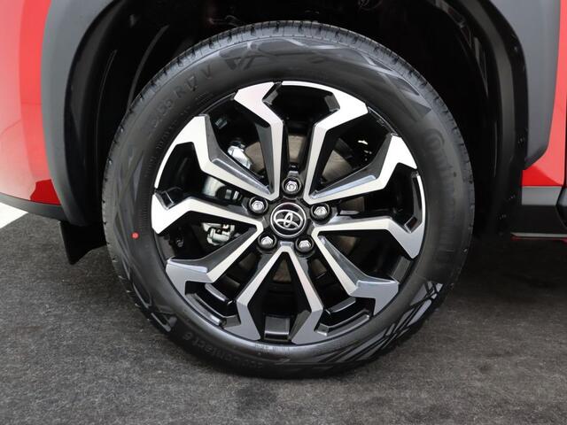 Toyota YARIS Cross 1.5 Hybrid 130 Dynamic | DEMO | Navigatie | Stoel en stuurverwarming | PDC | ACC |