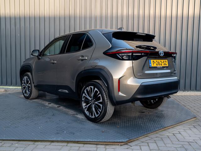 Toyota YARIS Cross 1.5 Hybrid Executive | JBL | Head Up | BSM | Navi | Stoelverw. | Prijs Rijklaar!!