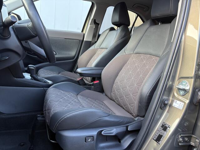 Toyota YARIS Cross 1.5 Hybrid Executive | JBL | Head Up | BSM | Navi | Stoelverw. | Prijs Rijklaar!!