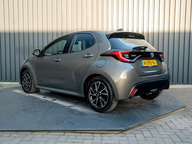 Toyota YARIS 1.5 Hybrid Business Plus | Navi | Keyless | Leder | Stoelverwarming | Prijs Rijklaar!!