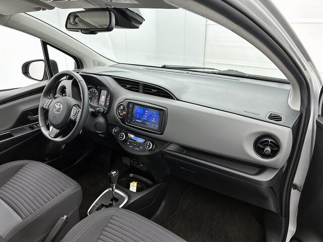 Toyota YARIS 1.5 VVT-i Dynamic | 1e Eigenaar | NIEUW GELEVERD & ONDERHOUDEN | Trekhaak | Camera |