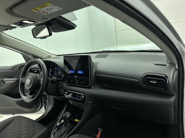 Toyota YARIS 1.5 Hybrid 115 Dynamic | Parkeersensoren | NL-Auto | Comfort Pack |