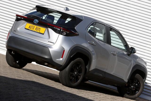Toyota YARIS Cross 1.5 Hybrid Comfort Plus Carplay / Sportv.