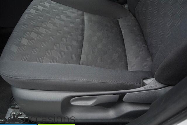 Toyota YARIS 1.5 Hybrid 115 Comfort Black Edition