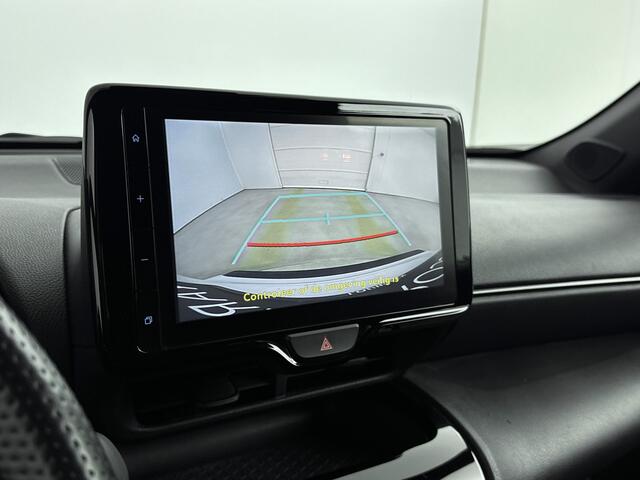 Toyota YARIS Cross 1.5 Hybrid GR Sport | Apple Carplay | Parkeercamera | Stoelverwarming |
