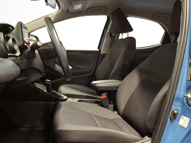 Toyota YARIS 1.5 Hybrid First Edition