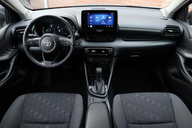 Toyota YARIS 1.5 Hybrid 115 Dynamic Comfort Pakket Stuurverwarming, Parkeersensoren