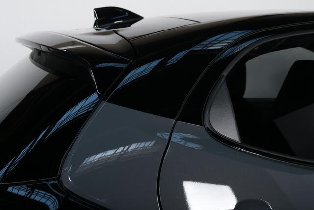 Toyota YARIS 1.5 Hybrid 130 GR Sport, Plus pack, Nieuw en in april leverbaar!