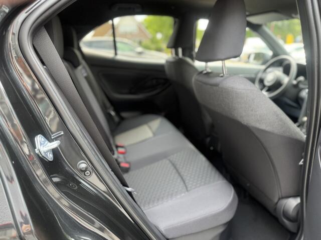 Toyota YARIS Cross 1.5 Hybrid 130 Style Edition 2025 Parkeersensoren V+A, Dodehoekdetectie, Navigatie