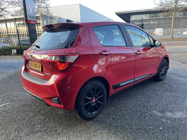 Toyota YARIS 1.5 Hybrid Energy // NAVI // CRUISE // CLIMA // PARKEERCAMERA //