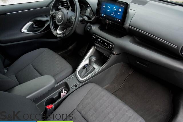 Toyota YARIS 1.5 Hybrid 115 Business ACC Keyless CarPlay