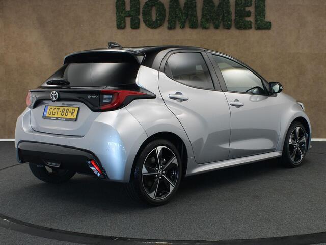Toyota YARIS 1.5 Hybrid 130 Launch Edition - ORIGINEEL NEDERLANDSE AUTO - JBL PREMIUM AUDIO INSTALLATIE - DODEHOEKDETECTIE - HEAD UP DISPLAY - PARKEERSENSOREN VOOR + ACHTER - ADAPTIEVE CRUISE CONTROL - STUUR-/STOELVERWARMING - BI-TONE LAK - CAMERA