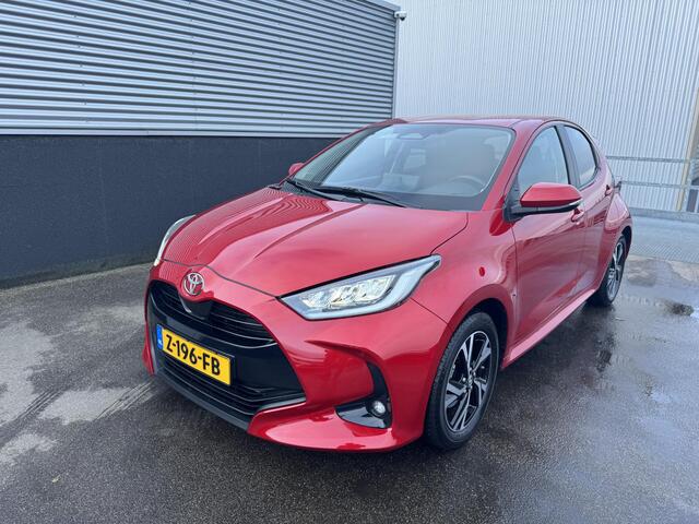 Toyota YARIS 1.5 Hybrid 115 First Edition 1e eign. NL-auto, LMV, LED, Navigatie, Achteruitrijcamera, Privacy glass, Smart Key