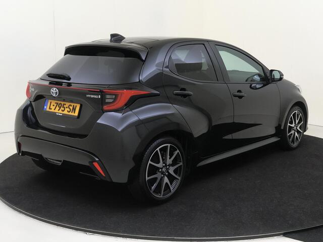 Toyota YARIS 1.5 Hybrid Executive | Automaat | Lichtmetalen velgen