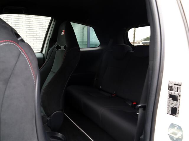 Toyota YARIS 1.8 GRMN | NL AUTO | 46/100