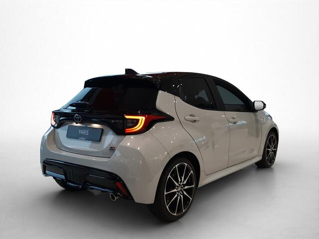 Toyota YARIS 1.5 Hybrid 130 GR Sport +
