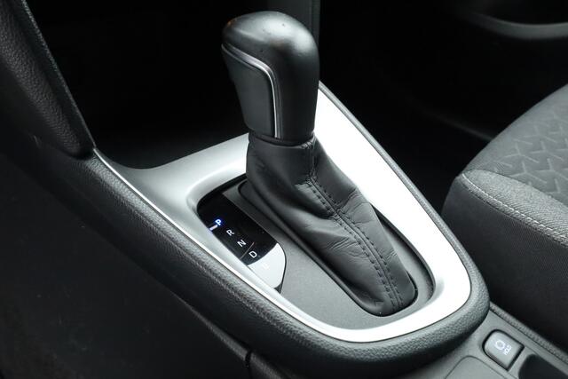 Toyota YARIS Cross 1.5 Hybrid Dynamic | Navi | Cruise | Apple CarPlay & Android Auto | PDC V+A | Camera | Stoelverw. | Dodehoekdet. | LED GERESERVEERD TOT MAANDAG