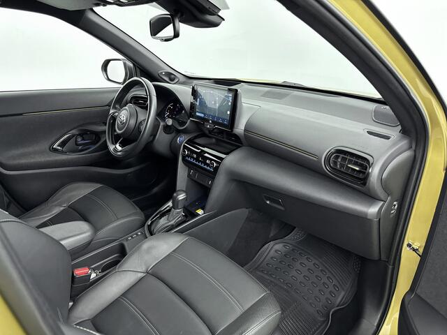 Toyota YARIS Cross 1.5 Hybrid Executive | Stoelverwarming | Carplay | Elektrische Achterklep |