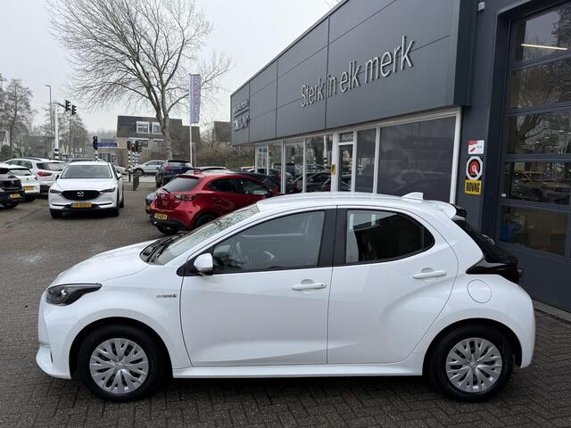 Toyota YARIS 1.5 Hybrid Active / Airco clima/ Apple carplay/ Camera/ Cruise/