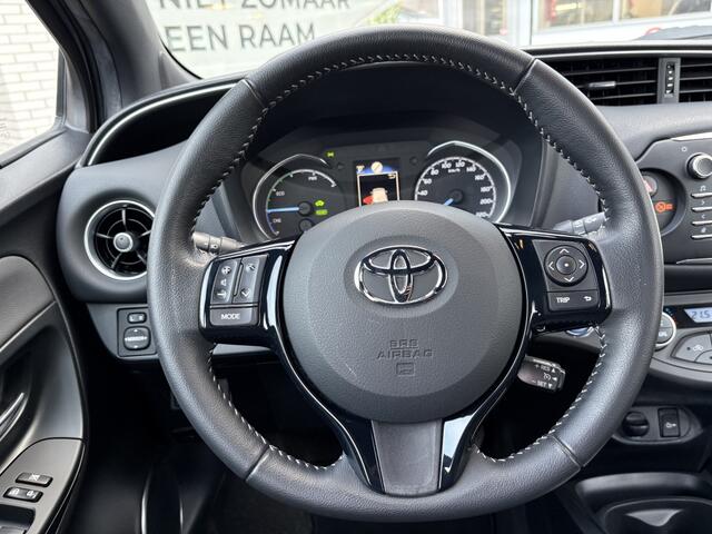 Toyota YARIS 1.5 hybrid Executive | Cruise control | Navi | Trekhaak |