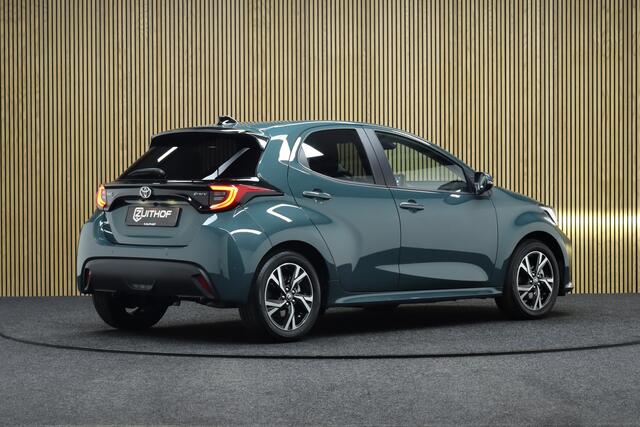 Toyota YARIS 1.5 Hybrid 115 Dynamic + Comfort Pack | Adaptive-cruise | Apple Carplay & Android Auto | Parkeerhulp | Camera | Clima | Maps Navigatie | Keyless | Stoel & Stuurverwarming