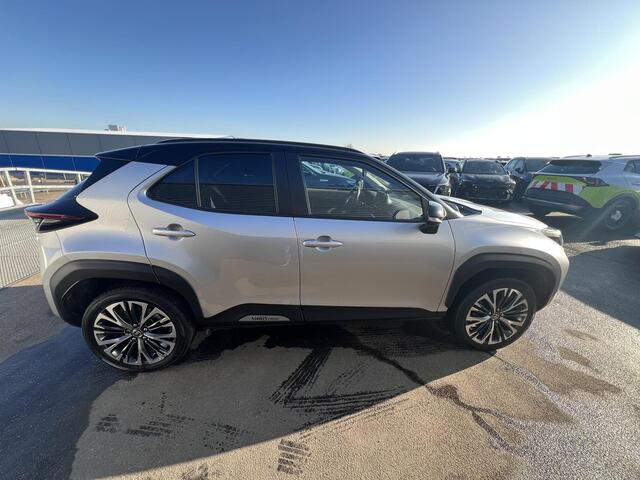 Toyota YARIS Cross 1.5 Hybrid Executive Nieuw geleverd en dealeronderhouden, 1e eign. Dodehoekdetectie, JBL, Stoelverwarming, Privacy glass