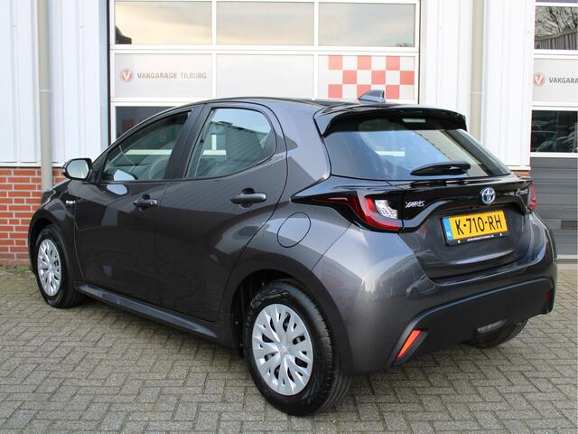 Toyota YARIS 1.5 Hybrid Active 1e Eig/Dealer onderh./Climate/AdaptiveCruise/Camera/AppleCarplay