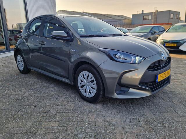Toyota YARIS 1.5 Hybrid Active