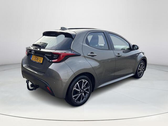Toyota YARIS 1.5 Hybrid Dynamic **NAVIGATIE/ KEYLESS/ ADAPTIEF CRUISE CONTROL/ 36 MAANDEN GARANTIE**