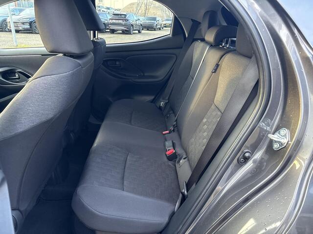 Toyota YARIS 1.5 Hybrid 115 Dynamic **KEYLESS/ ADAPTIEF CRUISE CONTROL/ GARANTIE**