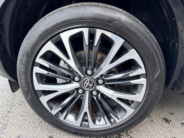 Toyota YARIS Cross 1.5 Hybrid Executive 18 inch | Panoramadak | Half leder | Parkeersensoren rondom