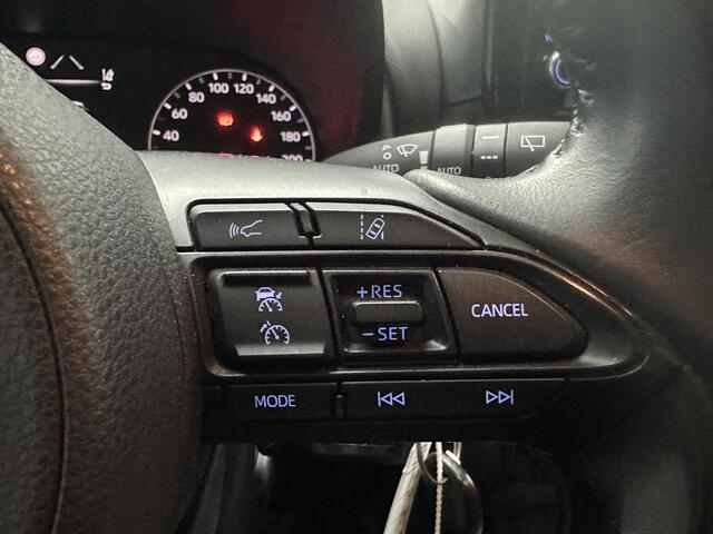 Toyota YARIS 1.5 Hybrid Active Toyota Toyota yaris