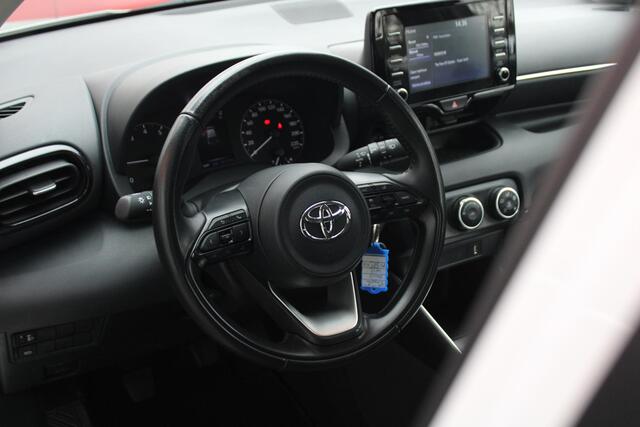 Toyota YARIS 1.0 VVT-i Active Achteruitrijcamera, Cruise Control Adaptief, Apple Carplay/Android Auto