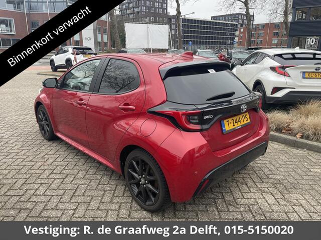 Toyota YARIS 1.5 Hybrid Executive | Stoelverwarming | Navigatie | Dodehoek detectie | Parkeersenoren